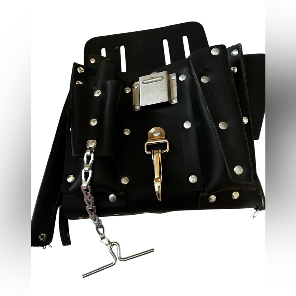 Klein Tools 11 Pouch Leather Tool Bag
